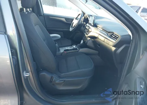 2025 Ford Escape Active z USA, uszkodzony, nr VIN 1FMCU9GNXS8B31905